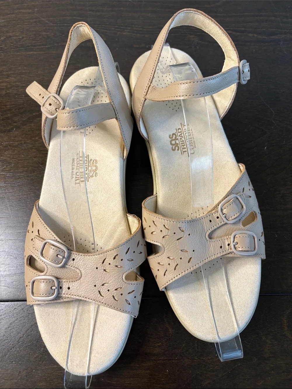 SAS Women's Beige Leather Tripad Comfort Sandals Size 10